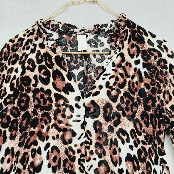 H&M Leopard Print 3/4 Sleeve V-Neck Blouse P589 - Picture 3 of 9